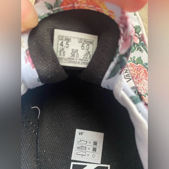 NEW Vans Era Garden Floral - Picture 4 of 6